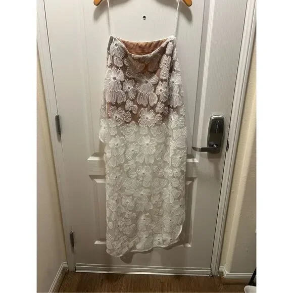 Elliatt Indira Floral Top & Skirt Set in Mesh White bridal bachelorette NWT$650 - Picture 10 of 16
